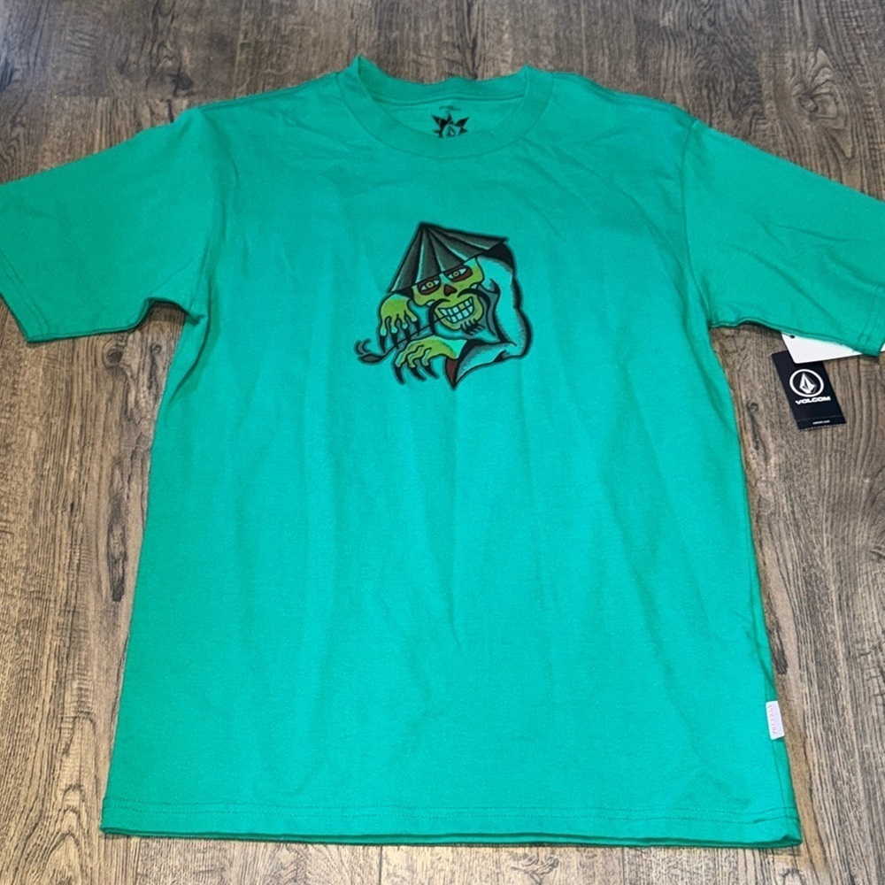 Volcom Yusuke Piper Graphic T-Shirt Small Relaxed Fit New With Tags - Picture 2 of 5